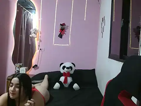 ScarlethG online show from September 25, 2025, 4:07 am