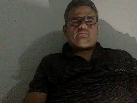 Katracho6969 online show from January 18, 2026, 11:08 pm