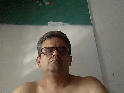 Katracho6969 online show from December 20, 2025, 2:42 pm