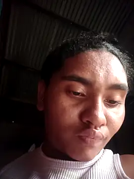 Lucy-Ferr online show from October 23, 2025, 4:27 pm