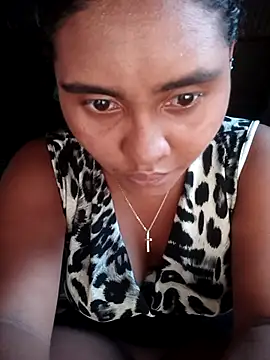 Lucy-Ferr online show from September 23, 2025, 7:54 pm