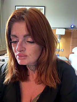 IrishmilfAnna online show from November 5, 2025, 10:29 am