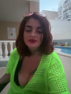 IrishmilfAnna online show from September 23, 2025, 6:15 pm