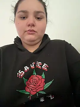 PortuPAWG online show from April 15, 2026, 10:32 pm