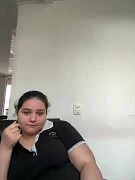 Snapshot of PortuPAWG chatting on December 3, 2025, 10:20 pm PortuPAWG online show from December 3, 2025, 10:20 pm