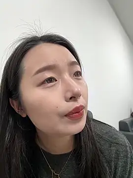 Snapshot of Qiqi-0088 chatting on October 19, 2025, 7:44 am Qiqi-0088 online show from October 19, 2025, 7:44 am