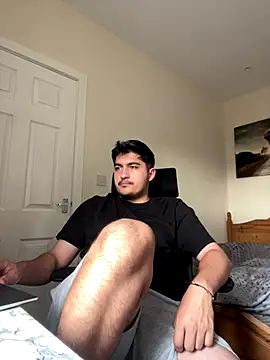 Snapshot of mixedcouplee69 chatting on October 8, 2025, 7:43 am mixedcouplee69 online show from October 8, 2025, 7:43 am