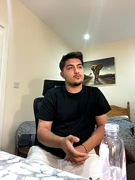 Snapshot of mixedcouplee69 chatting on September 16, 2025, 8:43 pm mixedcouplee69 online show from September 16, 2025, 8:43 pm