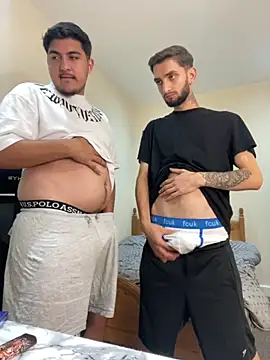 Snapshot of mixedcouplee69 chatting on September 18, 2025, 9:40 pm mixedcouplee69 online show from September 18, 2025, 9:40 pm