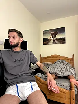 Snapshot of mixedcouplee69 chatting on September 19, 2025, 2:54 pm mixedcouplee69 online show from September 19, 2025, 2:54 pm