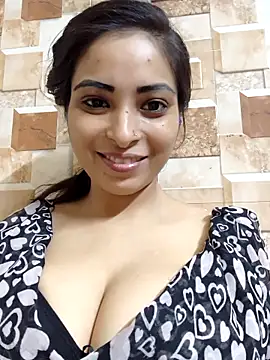 Snapshot of QUEEN-ADITI chatting on September 16, 2025, 2:01 am QUEEN-ADITI online show from September 16, 2025, 2:01 am