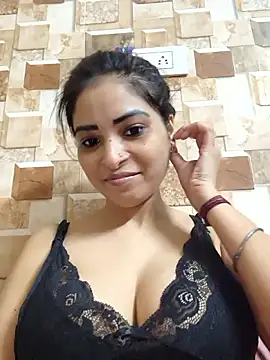 Snapshot of QUEEN-ADITI chatting on September 24, 2025, 2:29 am QUEEN-ADITI online show from September 24, 2025, 2:29 am