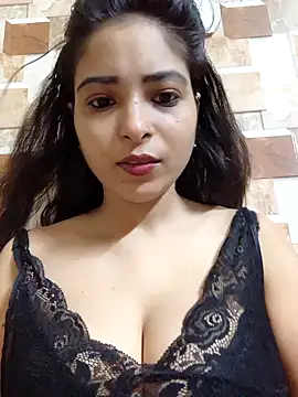 Snapshot of QUEEN-ADITI chatting on October 1, 2025, 3:16 pm QUEEN-ADITI online show from October 1, 2025, 3:16 pm