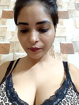 Snapshot of QUEEN-ADITI chatting on September 28, 2025, 2:51 am QUEEN-ADITI online show from September 28, 2025, 2:51 am