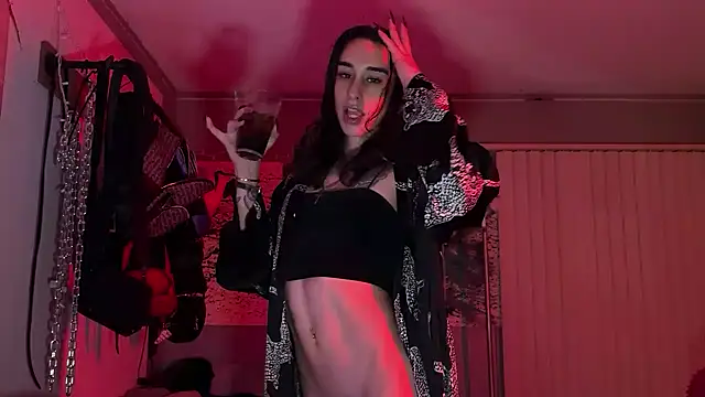 xoFrankie online show from March 2, 2026, 5:08 am