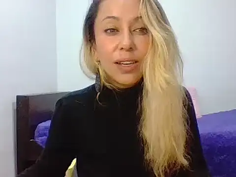 leah susman online show from September 25, 2025, 1:55 am