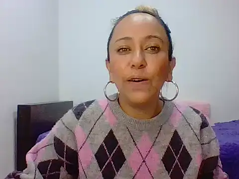 leah susman online show from September 23, 2025, 1:45 am