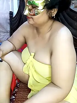 Snapshot of Tanisha-Chy chatting on October 22, 2025, 5:40 am Tanisha-Chy online show from October 22, 2025, 5:40 am