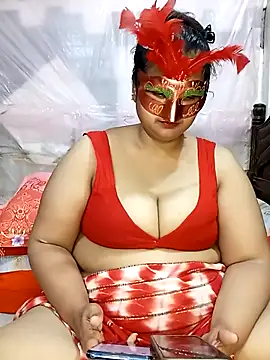 Snapshot of Tanisha-Chy chatting on September 26, 2025, 5:31 pm Tanisha-Chy online show from September 26, 2025, 5:31 pm