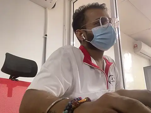 sugendolly online show from October 12, 2025, 9:54 am