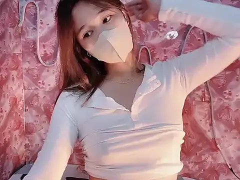 Miumiu028 online show from December 5, 2025, 4:05 pm