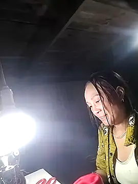 Snapshot of Hoala7890 chatting on October 15, 2025, 12:53 am Hoala7890 online show from October 15, 2025, 12:53 am