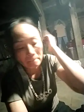 Snapshot of Hoala7890 chatting on October 5, 2025, 11:45 am Hoala7890 online show from October 5, 2025, 11:45 am