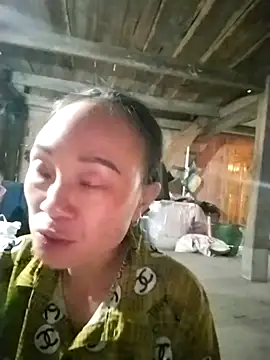 Snapshot of Hoala7890 chatting on October 14, 2025, 12:00 am Hoala7890 online show from October 14, 2025, 12:00 am