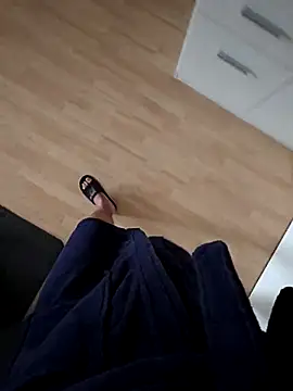 DarkNova9 online show from November 18, 2025, 9:23 am