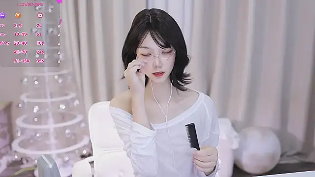 keke-04 online show from September 13, 2025, 2:33 am