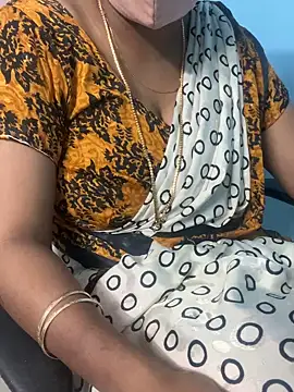 Snapshot of monal_95 chatting on February 6, 2026, 2:24 pm monal 95 online show from February 6, 2026, 2:24 pm