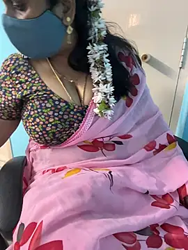 Snapshot of monal_95 chatting on February 14, 2026, 8:58 am monal 95 online show from February 14, 2026, 8:58 am