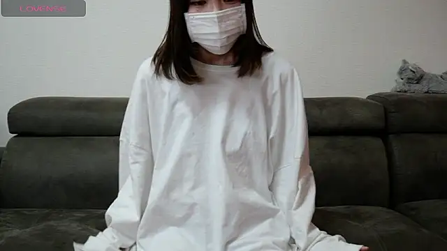 yua    chan online show from October 12, 2025, 1:07 am