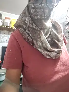 Snapshot of meenu_bhabhi547 chatting on October 11, 2025, 1:50 am meenu bhabhi547 online show from October 11, 2025, 1:50 am