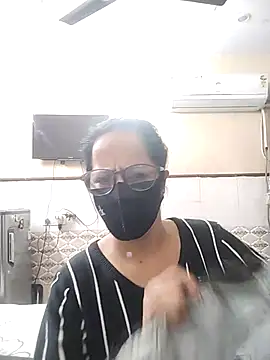 meenu bhabhi547 online show from December 4, 2025, 3:05 am