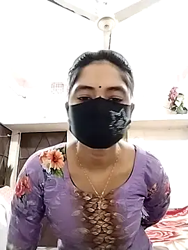 Snapshot of Puja-Rane chatting on December 17, 2025, 4:28 am Puja-Rane online show from December 17, 2025, 4:28 am