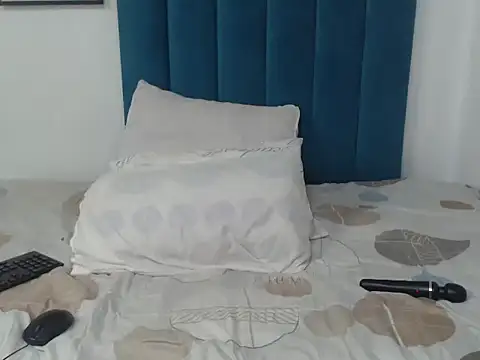 Bella 2025 online show from September 16, 2025, 6:53 pm