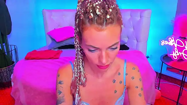 JessicaSky  online show from October 21, 2025, 5:56 pm