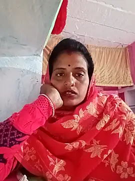 Rupali hot online show from December 17, 2025, 9:31 pm