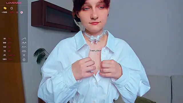 Snapshot of KatyKufel chatting on September 21, 2025, 7:30 pm KatyKufel online show from September 21, 2025, 7:30 pm