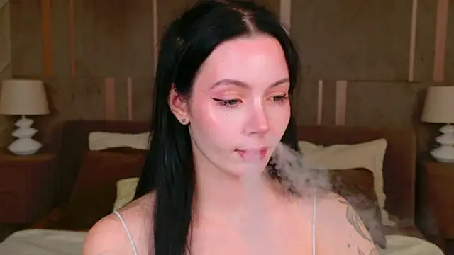 Snapshot of Goldy_Stark chatting on September 25, 2025, 8:48 pm Goldy Stark online show from September 25, 2025, 8:48 pm