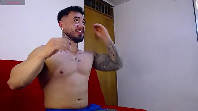 tommyblessd1 online show from February 7, 2026, 4:31 am