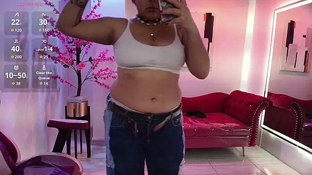 Pho enixstrom online show from September 14, 2025, 3:18 am