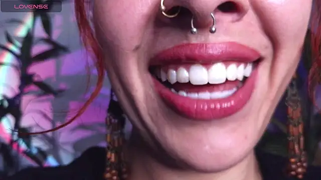 Snapshot of bri_von_dhara__ chatting on February 17, 2026, 1:58 am bri von dhara online show from February 17, 2026, 1:58 am