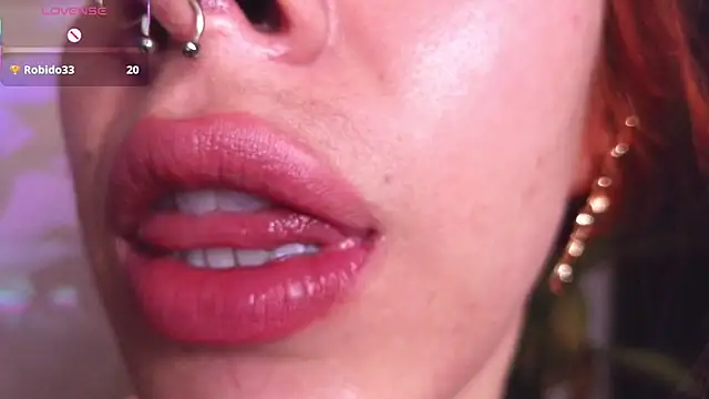 Snapshot of bri_von_dhara__ chatting on February 14, 2026, 12:00 am bri von dhara online show from February 14, 2026, 12:00 am