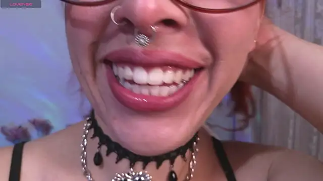 Snapshot of bri_von_dhara__ chatting on January 19, 2026, 12:31 pm bri von dhara online show from January 19, 2026, 12:31 pm