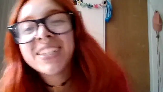 bri von dhara   online show from September 29, 2025, 8:47 pm