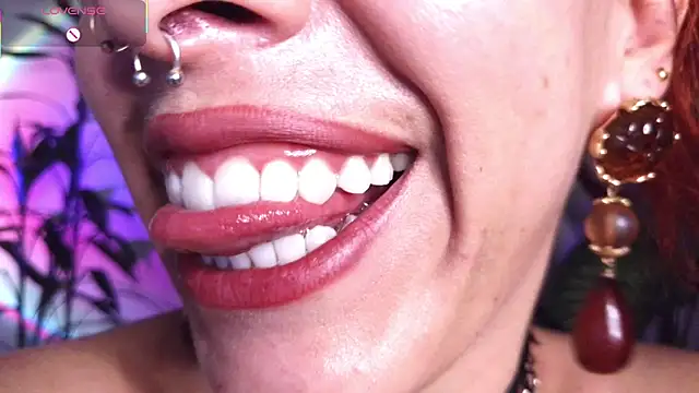 Snapshot of bri_von_dhara__ chatting on February 12, 2026, 10:09 pm bri von dhara online show from February 12, 2026, 10:09 pm