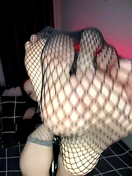 Snapshot of Lina_Thornton_ chatting on October 10, 2025, 7:58 pm Lina Thornton online show from October 10, 2025, 7:58 pm