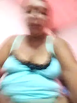 Naomi-Mature online show from November 1, 2025, 8:19 am